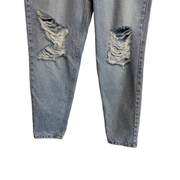 2/$30 NWT PrettyLittleThing "8" Light Blue Knee Ripped Mom Jeans Straight Leg - Picture 9 of 16
